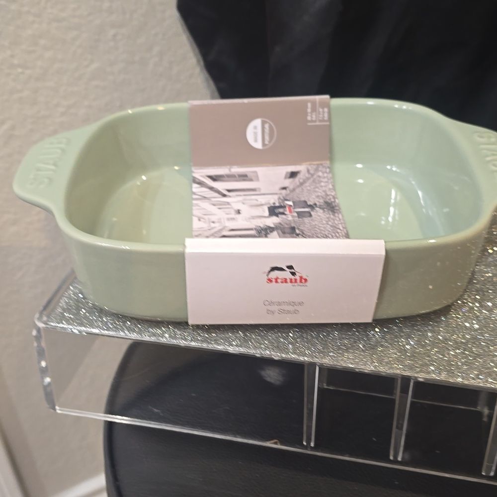 Staub Rectangular Ceramic Baking Dish - Picture 6 of 9